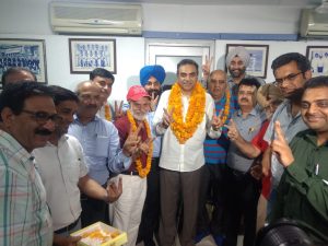 शुक्रवार की शाम यू टी क्रिकेट एसोसिएशन और सभी क्रिकेट खिलाडियों के लिए ऐतिहासिक शाम साबित हुई |